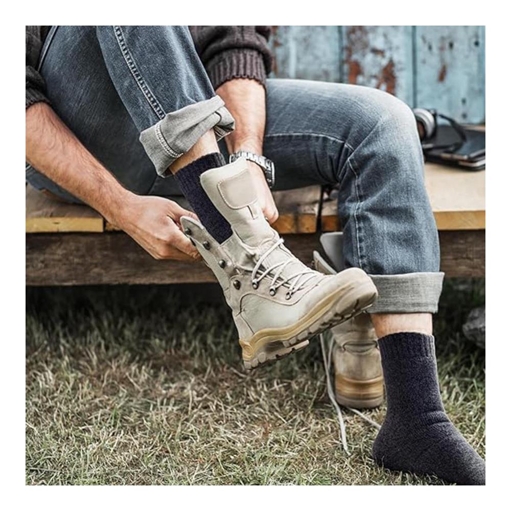 Ultimativer Komfort für kalte Tage Stoppersocken für Damen & Herren - 3 Paar warme gemütliche Wintersocken isoliert und rutschfest. Perfekt für zu Hause oder unterwegs