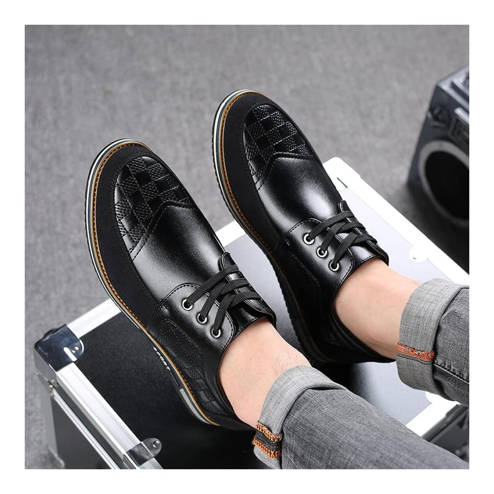 Stilvoll unterwegs Herren Slipper & Mokassins für den perfekten Look! Komfort und Eleganz vereint in Schwarz. Ein Must-have für den modernen Mann