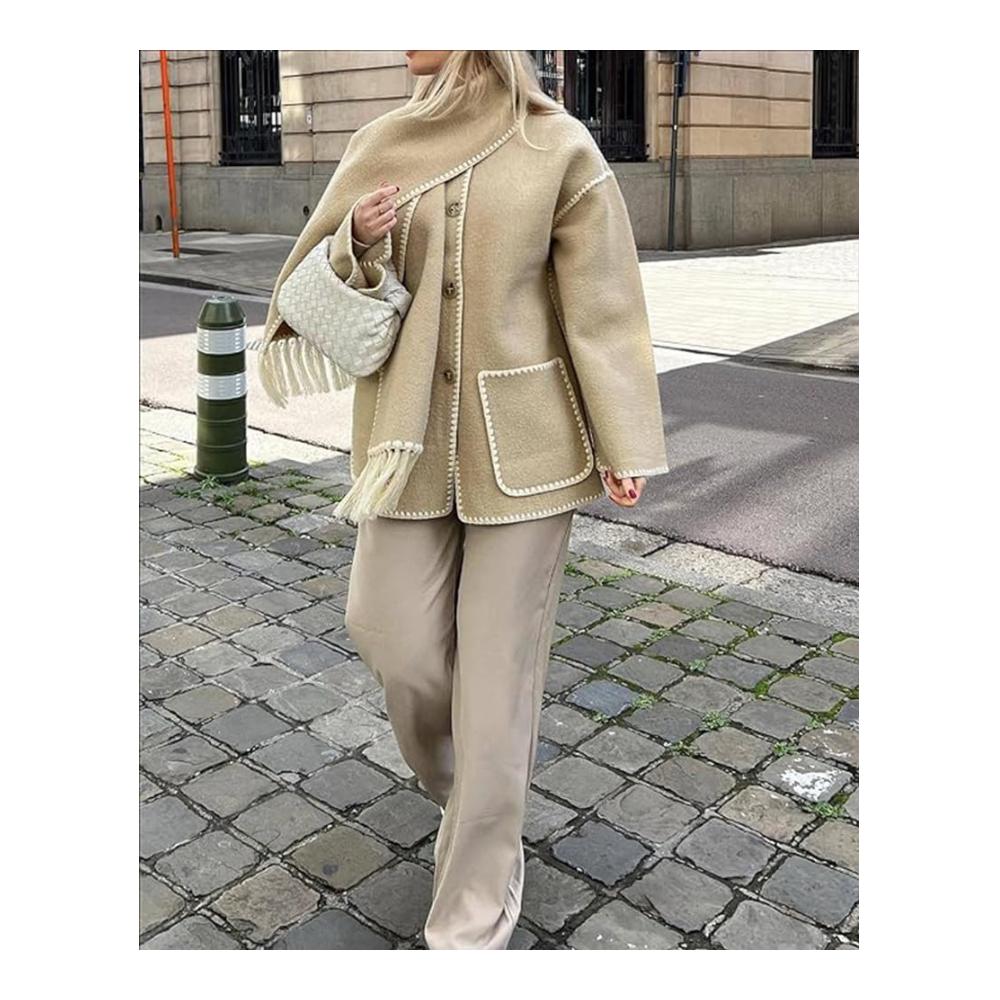 Stilvoller Winter-Chic Damenjacken mit Stickerei und Quasten-Schal - Hochwertige Wolle und übergroße Passform für zeitlose Eleganz