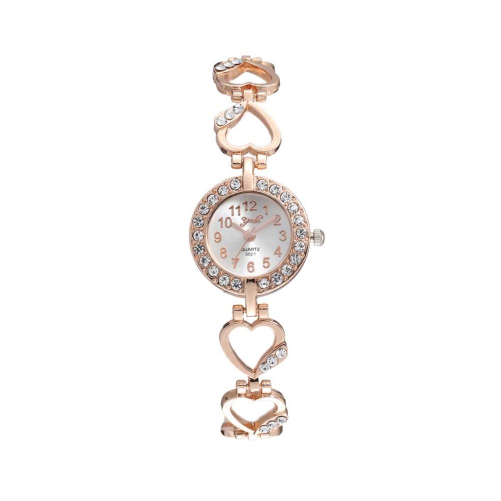 Entzückende Roségold-Armbanduhr Luxuriöse Damen Analog Quarz Armbanduhr mit funkelnden Strasssteinen und modischem Herzdesign. Perfektes Geburtstagsgeschenk für stilbewusste Frauen