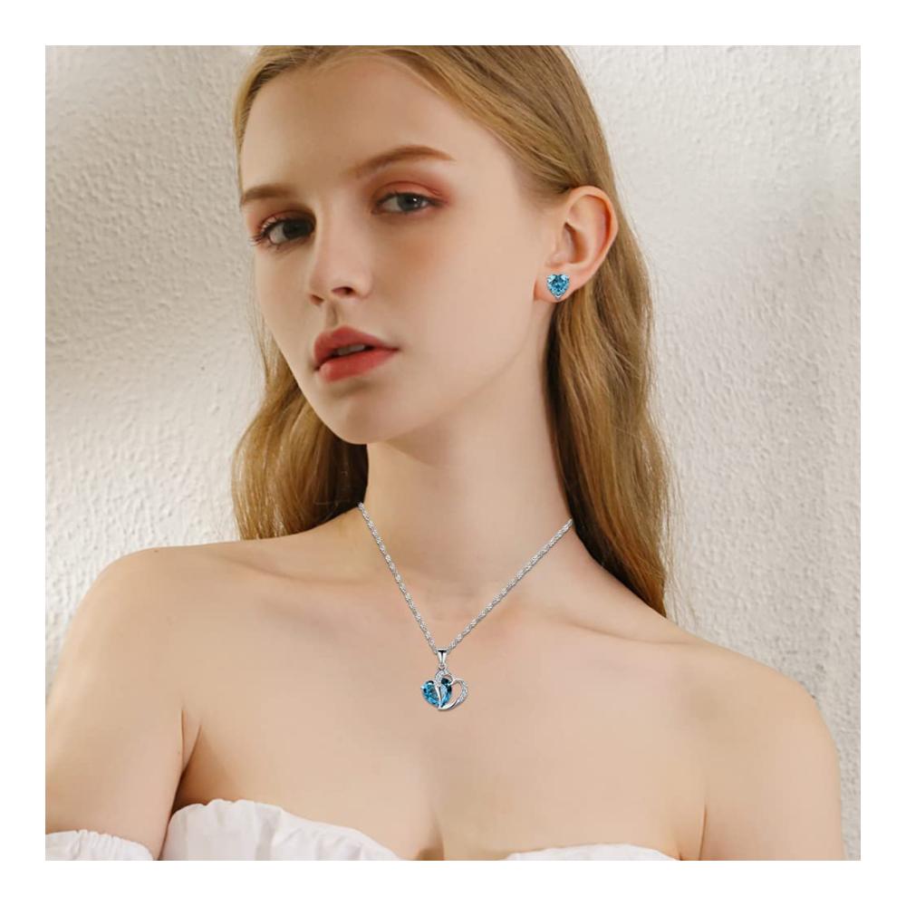 Einzigartiges Herz Schmuckset Anhänger Halskette und Ohrringe mit funkelnden Zirkonia perfekt für Hochzeiten Geburtstage & besondere Anlässe! Ideales Geschenk für Damen und Mädchen