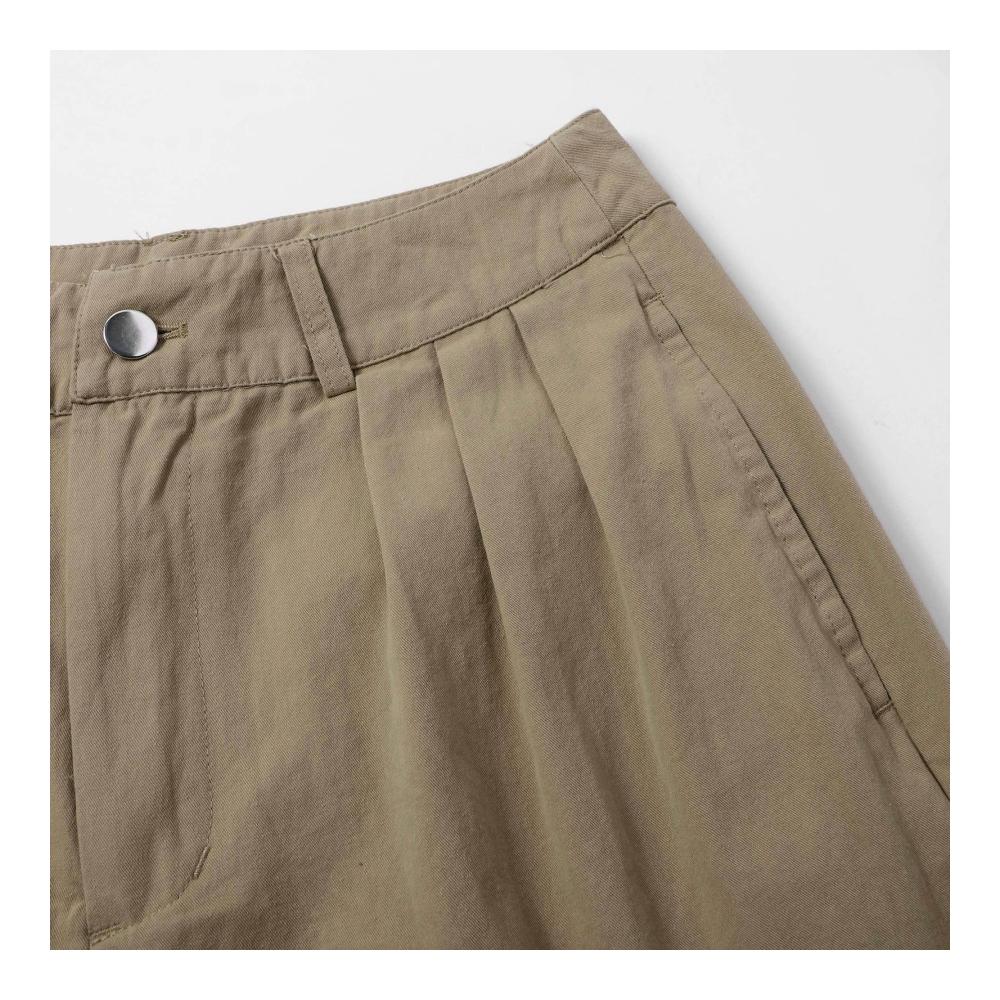 Entdecken Sie den ultimativen Komfort mit unseren klassischen Jogginghosen! Perfekt für Winter-Workouts und gemütliche Tage. Jetzt in Khaki erhältlich passend für jede Größe