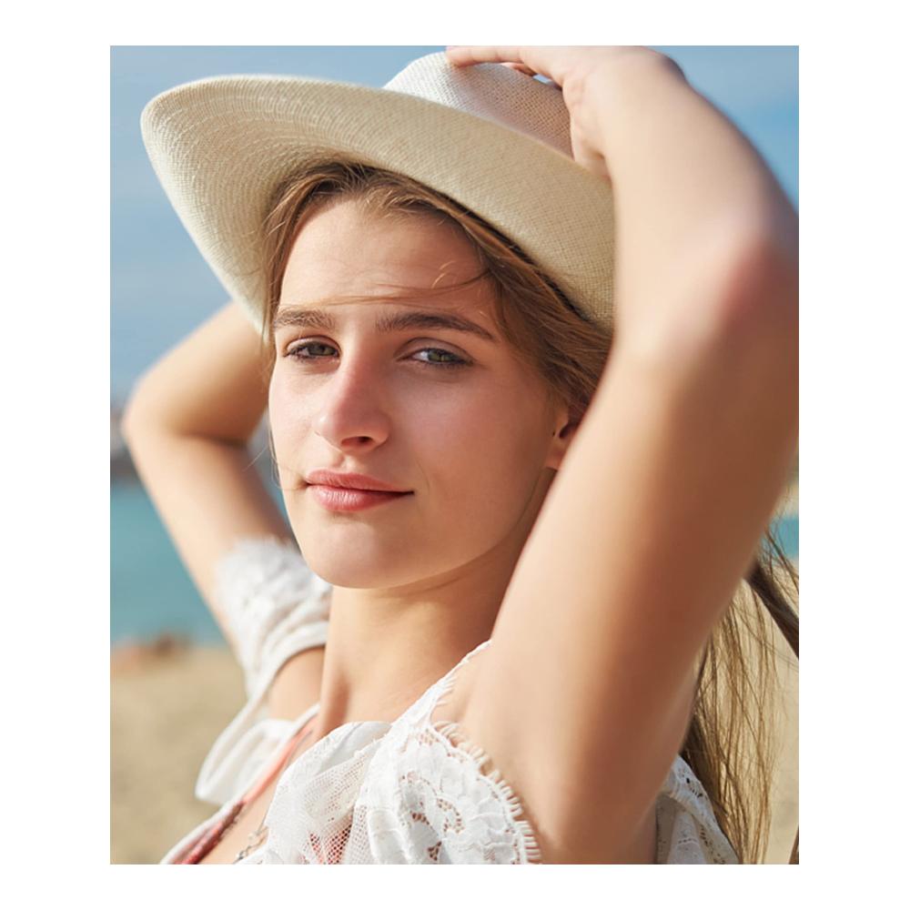 Entdecken Sie den zeitlosen Stil mit unseren exquisiten Panamahüten für Damen und Herren - Handgefertigt breite Krempe UV-Schutz 50+