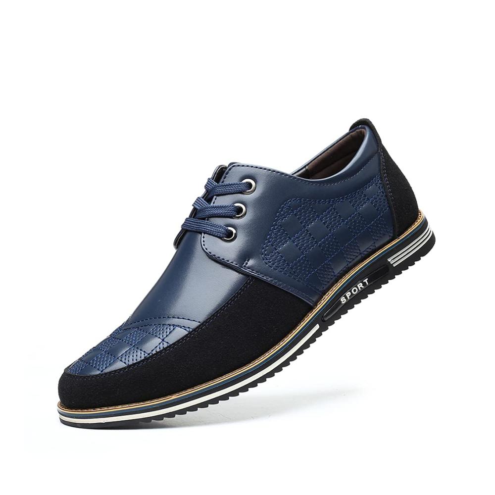 Stilvoll unterwegs Herren Slipper & Mokassins für den perfekten Look! Komfort und Eleganz vereint in Schwarz. Ein Must-have für den modernen Mann