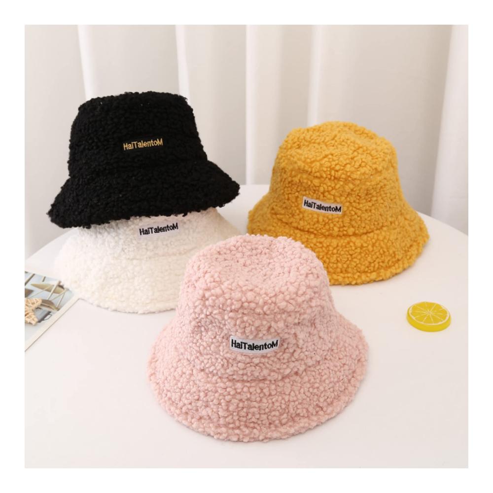 Entdecke den zeitlosen Stil Luxuriöse Damen Baskenmütze aus PU-Leder für Frühling & Herbst. Vintage-Mode trifft auf Eleganz in Schwarz. Jetzt die perfekte Beanie-Beret sichern
