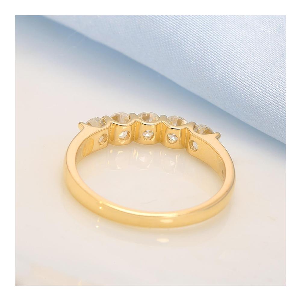 Einzigartige 18 Karat Gelbgold Trauringe mit 0.5ct Labor Diamanten - Stapelbar und stilvoll für Ihre ewige Liebe - Hochwertige Eheringe und Verlobungsring für Damen
