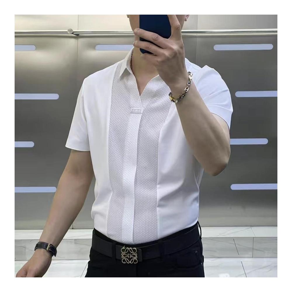 Entdecken Sie stilvolle Poloshirts für Herren Business-Casual-Farbblock-Hemden mit Stretch-Technologie. Perfekt für lässige Eleganz und Komfort