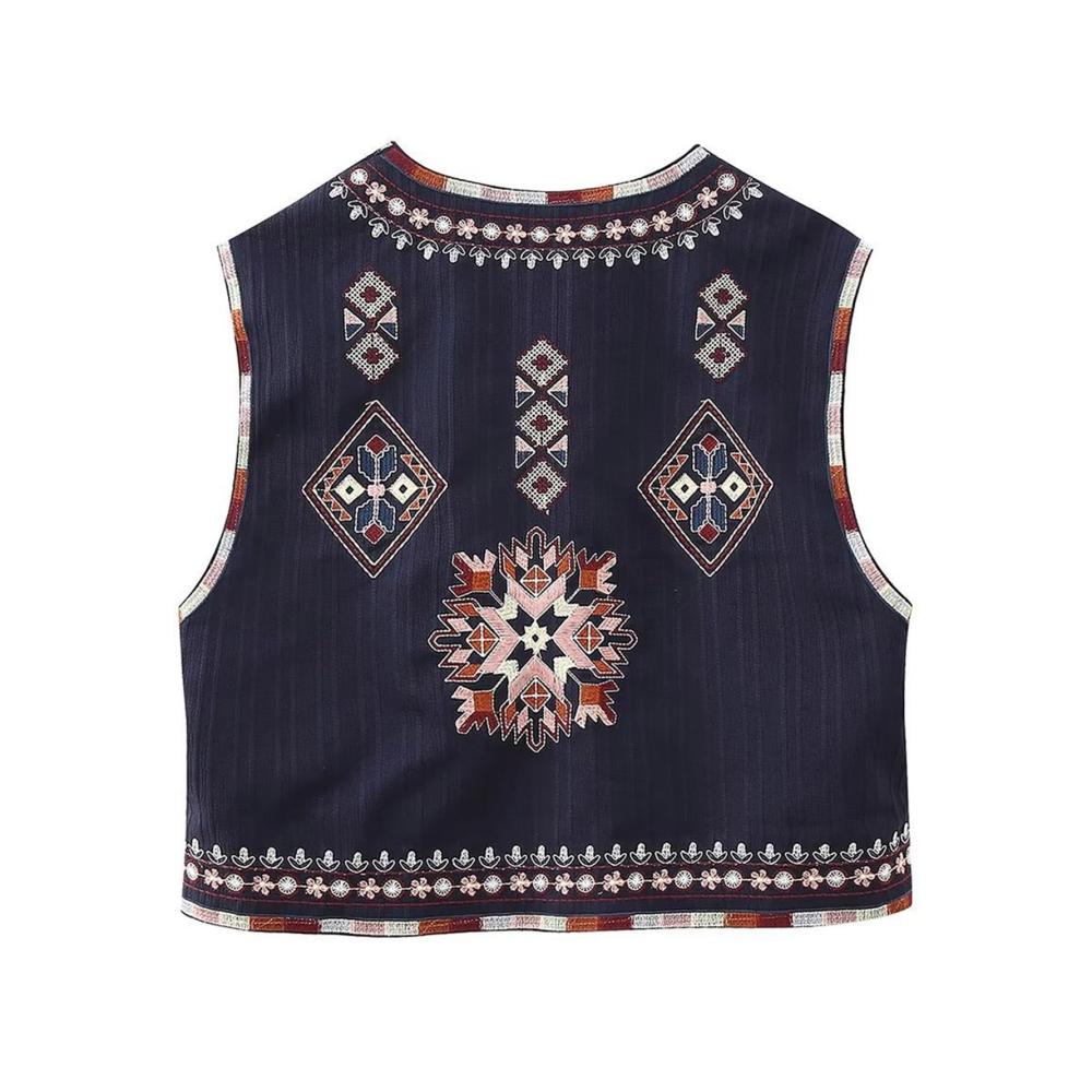 Edle Damen-Strickjacke Vintage-Stickerei Blumenmuster & stilvolle Offenheit. Kuschelig und trendig zugleich! Jetzt zugreifen und stilvoll bleiben