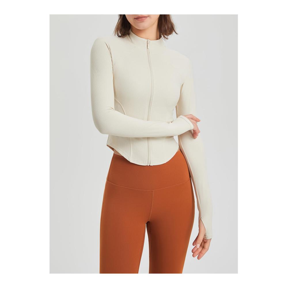 Entdecken Sie unsere innovativen Damen Laufjacken Stylische Sportwear für Fitness Yoga & mehr. Atmungsaktiv Slim Fit mit praktischem Reißverschluss & Daumenloch. Jetzt zugreifen