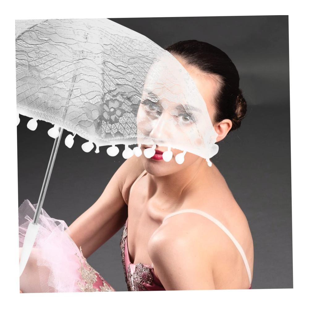 Entdecken Sie den zeitlosen Charme Stockschirme für stilvolle Mädchen. Vintage-Design mit Spitze perfekt als Geschenk für Blumenmädchen Hochzeiten und mehr
