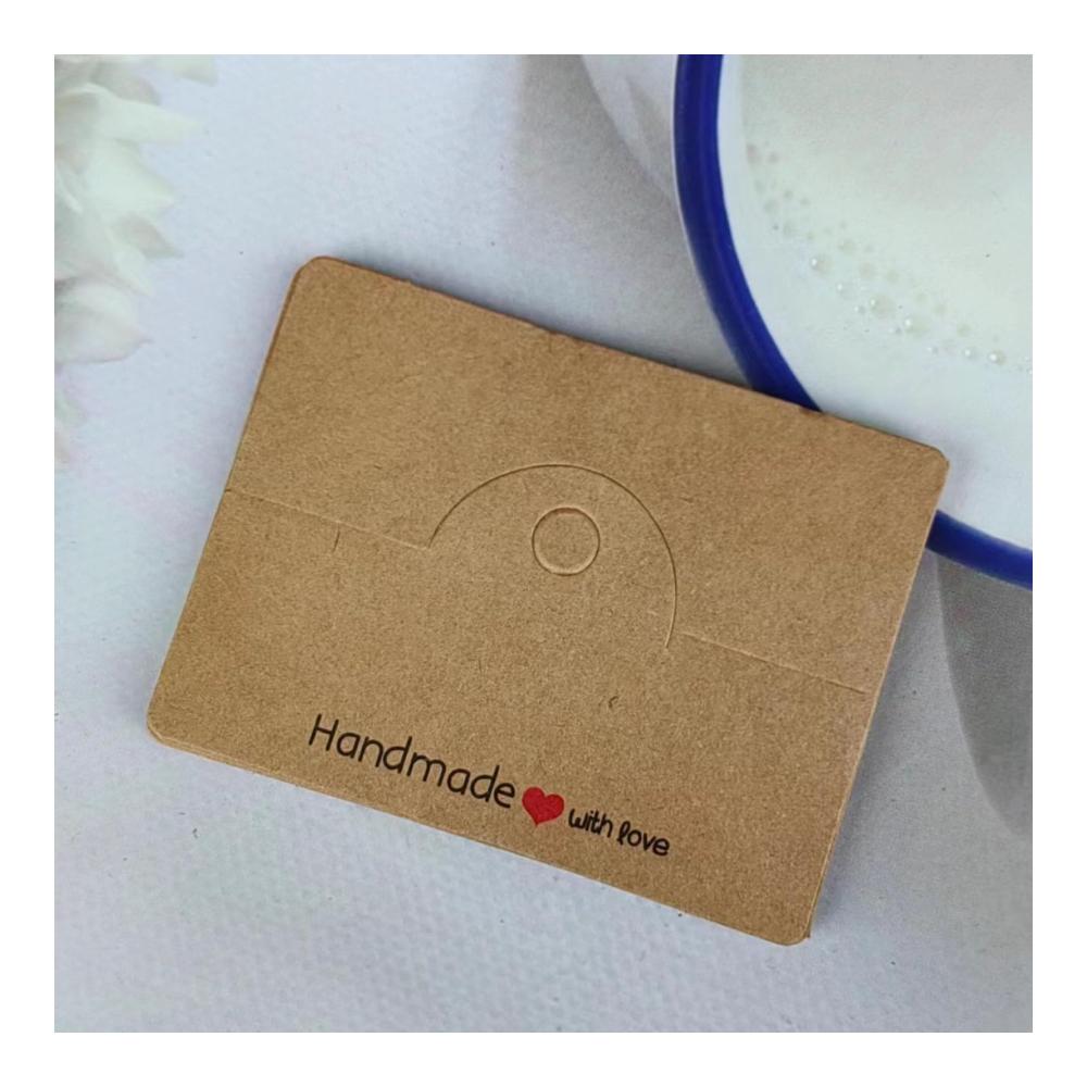 100 Stück 8 x 6 cm Schmuck-Armband-Displaykarten handgefertigt mit Liebe Aufdruck kraft Papier Karte Hängeetikett Kartonverpackung Anhänger Präsentationskärtchen Schmuckkästen