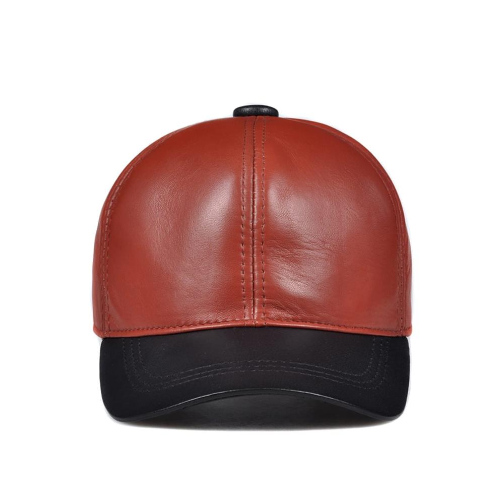 Stilvoller Panamahut Elegante Damenmode in Rosa. Exklusiver Leder-Snapback für Streetwear-Enthusiasten. Erleben Sie den Luxus des Panama-Designs