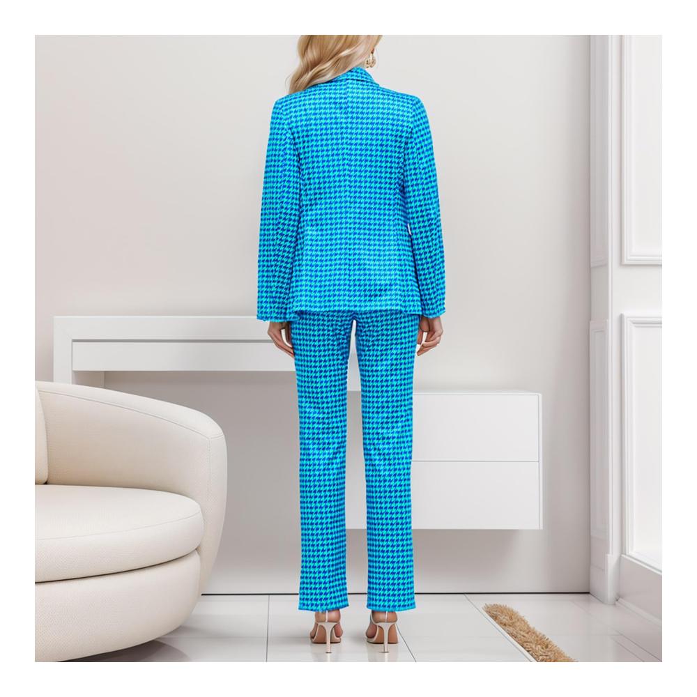Entdecken Sie den zeitlosen Stil Kobilee Damen Hosenanzug - Eleganz trifft auf Vielseitigkeit in diesem Langarm-Zweiteiler. Perfekt für Business und Freizeit