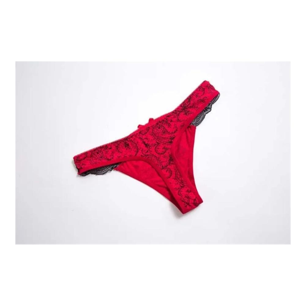 Entdecken Sie die Verführung neu mit unserem exquisiten Dessous-Set! Einzigartig gestaltetes Plus-Size-Set in Rot mit Spitzen-BH und Höschen für Damen. Gönnen Sie sich jetzt