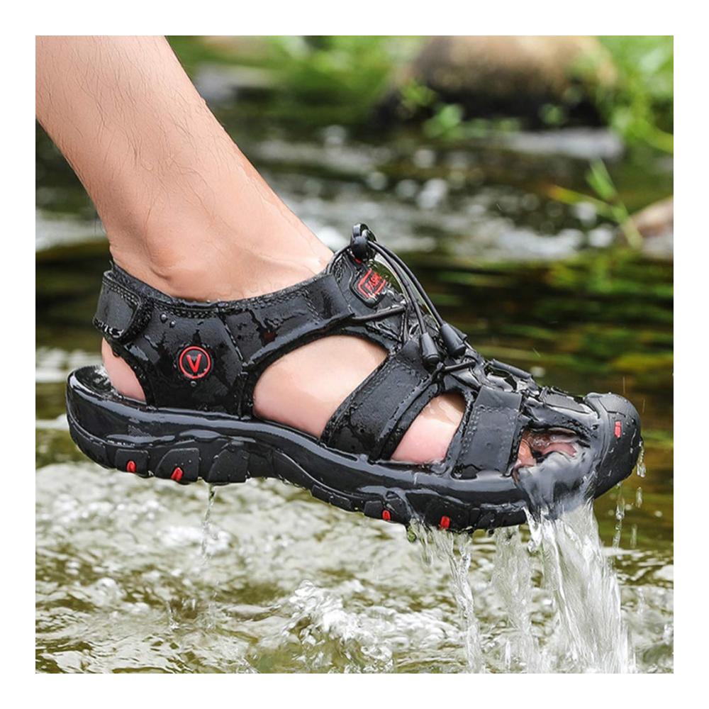 Ultimativer Sommerkomfort Hochwertige Ledersandalen für Herren - Geschlossene Zehen Atmungsaktives Design für den Strand. Perfekt für den Urlaub