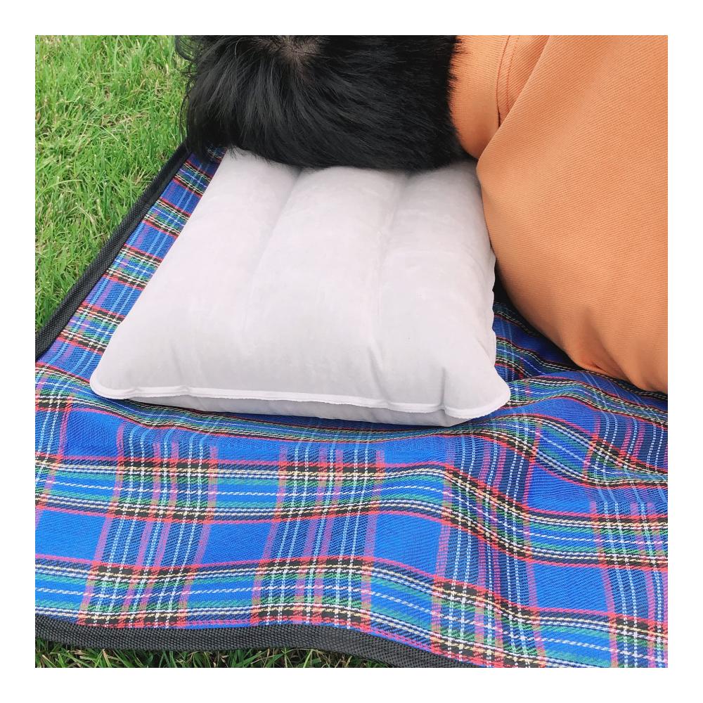 Erleben Sie ultimativen Komfort unterwegs 2er-Set aufblasbare Kissen für Camping & Reisen | Leichtes beflocktes Kopfkissen ideal für Strand Outdoor-Abenteuer & Wandern | 44x28 cm Grau
