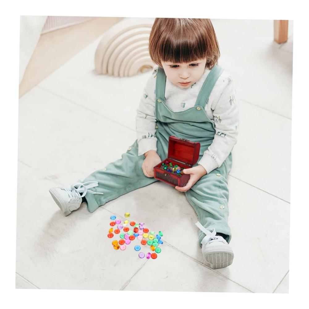 Entdecken Sie das zauberhafte Kinder Schmuckkästchen Prinzessinnenjuwelen und Piratenschatz in einem! 100 bunte Spielzeugschätze für endlose Abenteuer