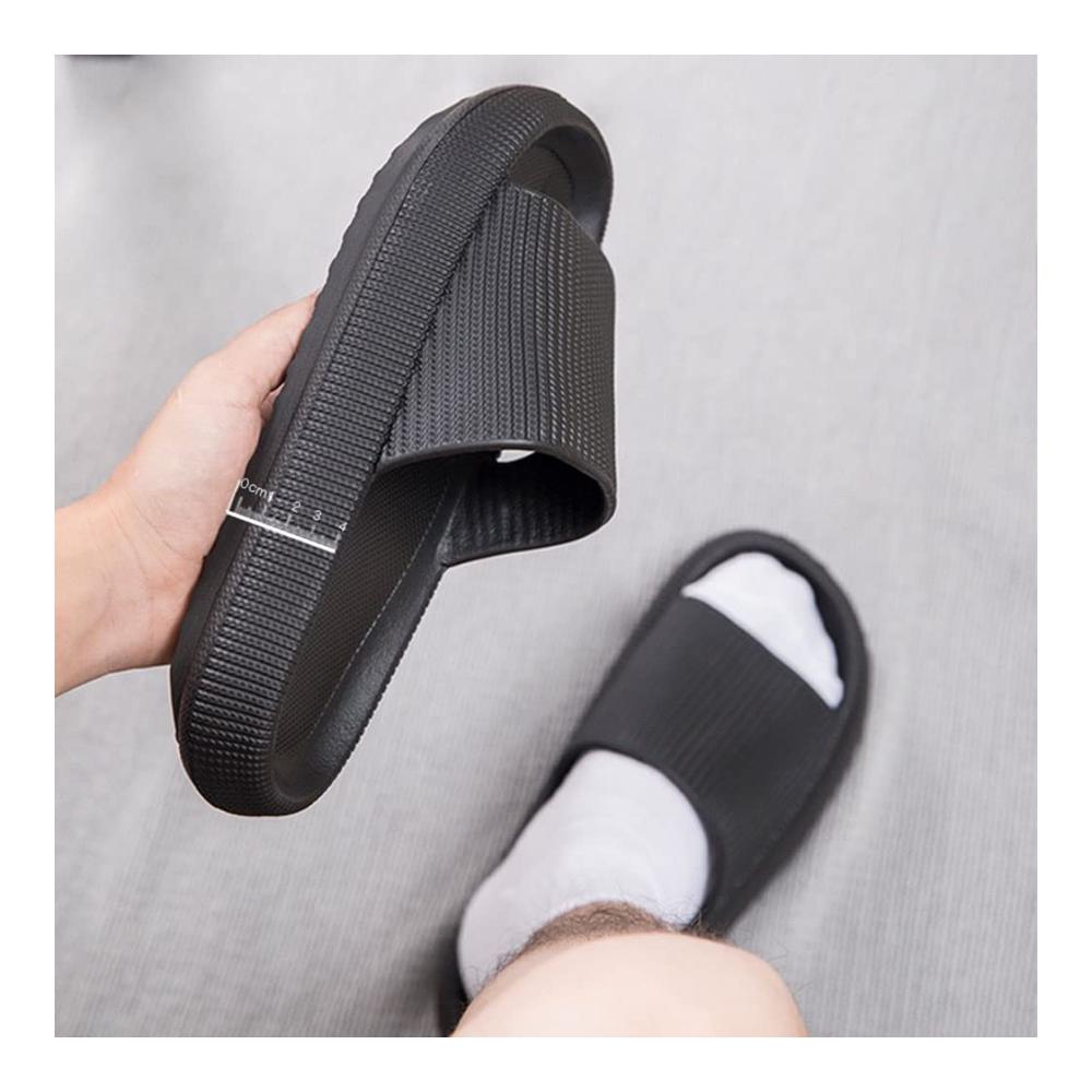 Ultimative Massage-Erlebnis Dusch- & Badeschuhe für Herren/Damen! Rutschfeste Badesandalen mit Massagefunktion extra dicke Sohle für Komfort. Jetzt zugreifen