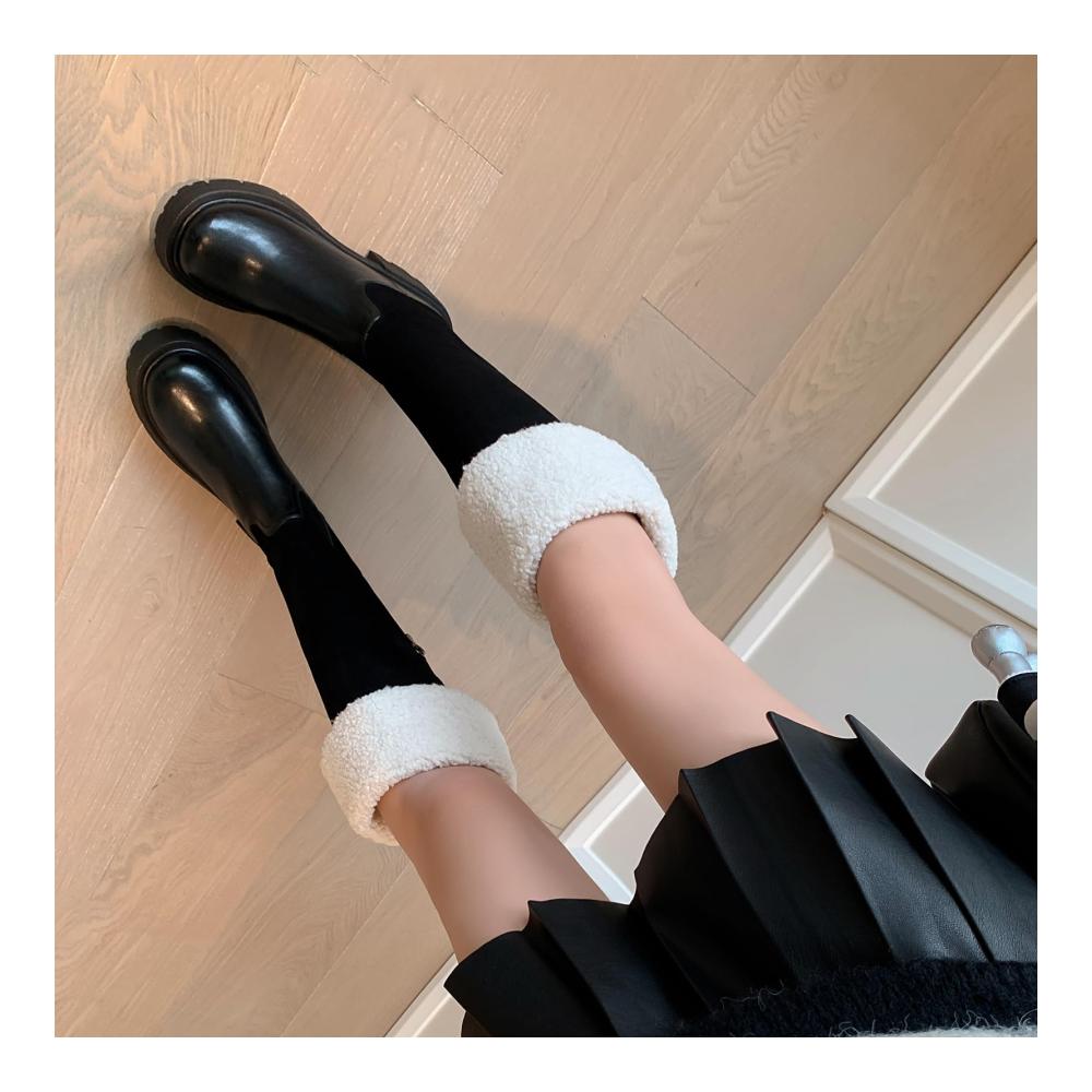 Erleben Sie ultimativen Komfort und Stil Damen Plateau Kniehohe Stiefel mit Chunky Heels und Lammwolle! Perfekte Fusion von Eleganz und Gemütlichkeit. Jetzt sichern