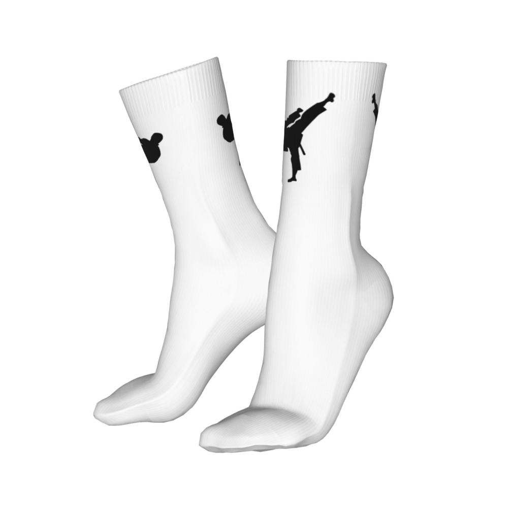 Erlebe den ultimativen Komfort Cartoon-Motiv Kampfkunst-Socken für Herren und Damen! Leicht atmungsaktiv in Einheitsgröße. Perfekt für jede Jahreszeit. Hol sie dir jetzt! Siehe Abbildung