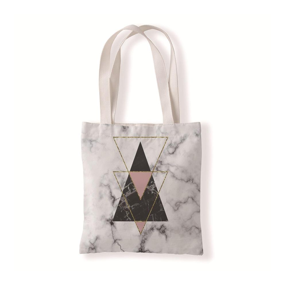Entdecken Sie den perfekten Shopper Stilvoller Tote Bag Aesthetic in Rosa mit Schwarzem Dreieck. Große Baumwolltasche faltbar wiederverwendbar & praktisch