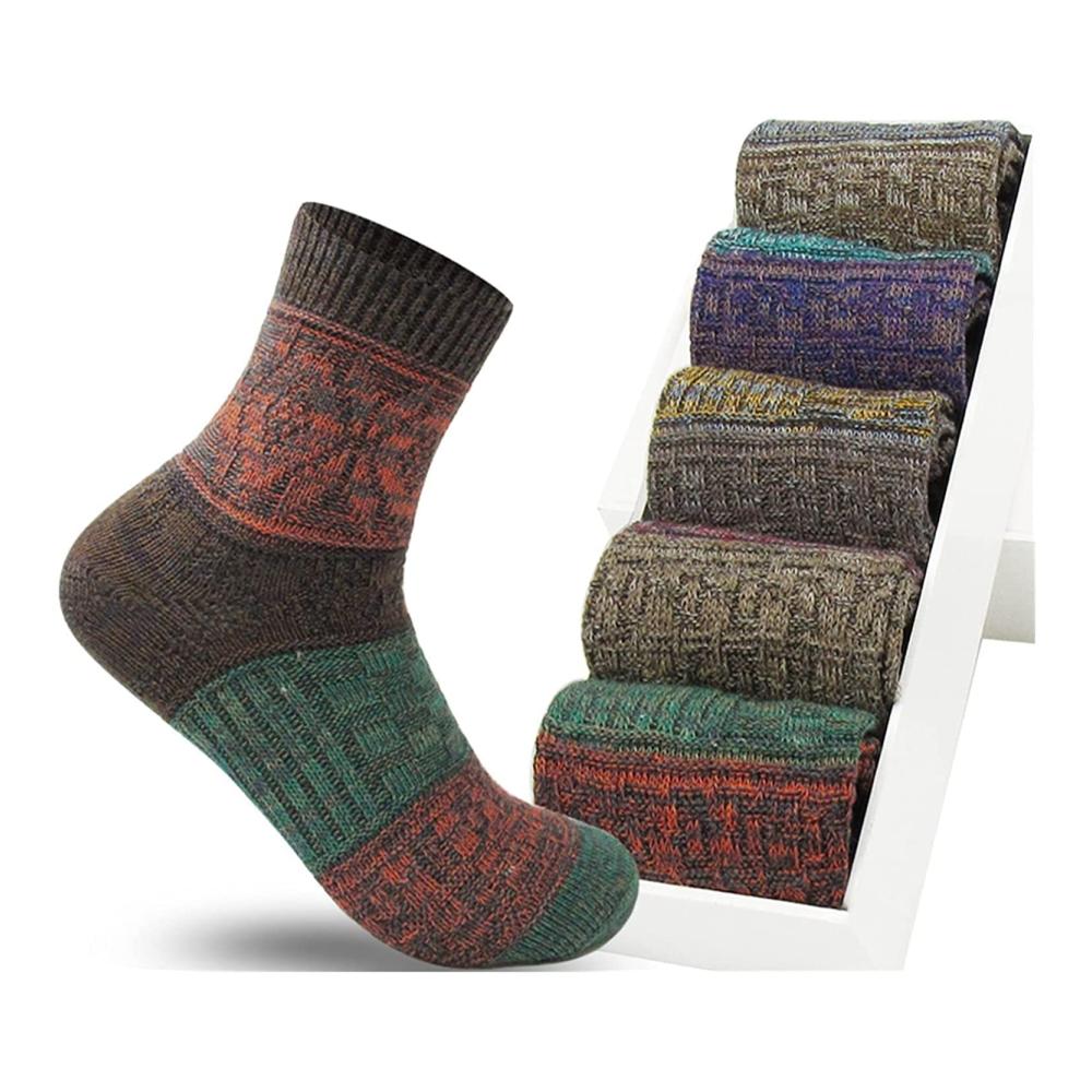 Erhalten Sie stilvolle Socken! 5 Paar Unisex Baumwollsocken in Harajuku-Design für Damen und Herren. Perfekt als Geschenk für Sport und Freizeit