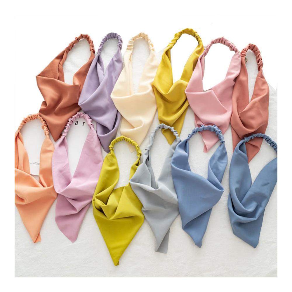 Entdecken Sie den Charme 12-teiliges Set elastischer Haarbänder für Frauen und Mädchen! Perfekt für Yoga Training und Laufen. Jetzt erhältlich