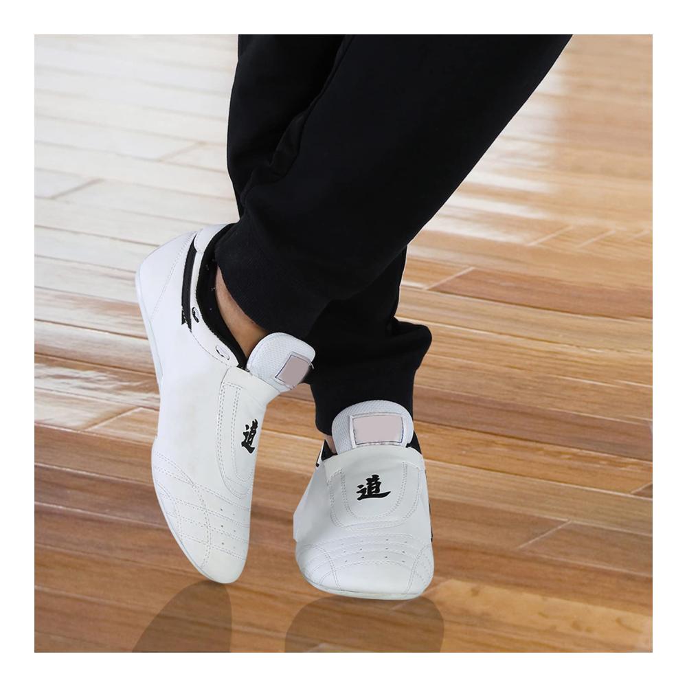 Hochwertige Kampfsportschuhe für Männer Frauen & Kinder – Zuverlässige Taekwondo-Schuhe in Weiß perfekt für Kong Fu und mehr