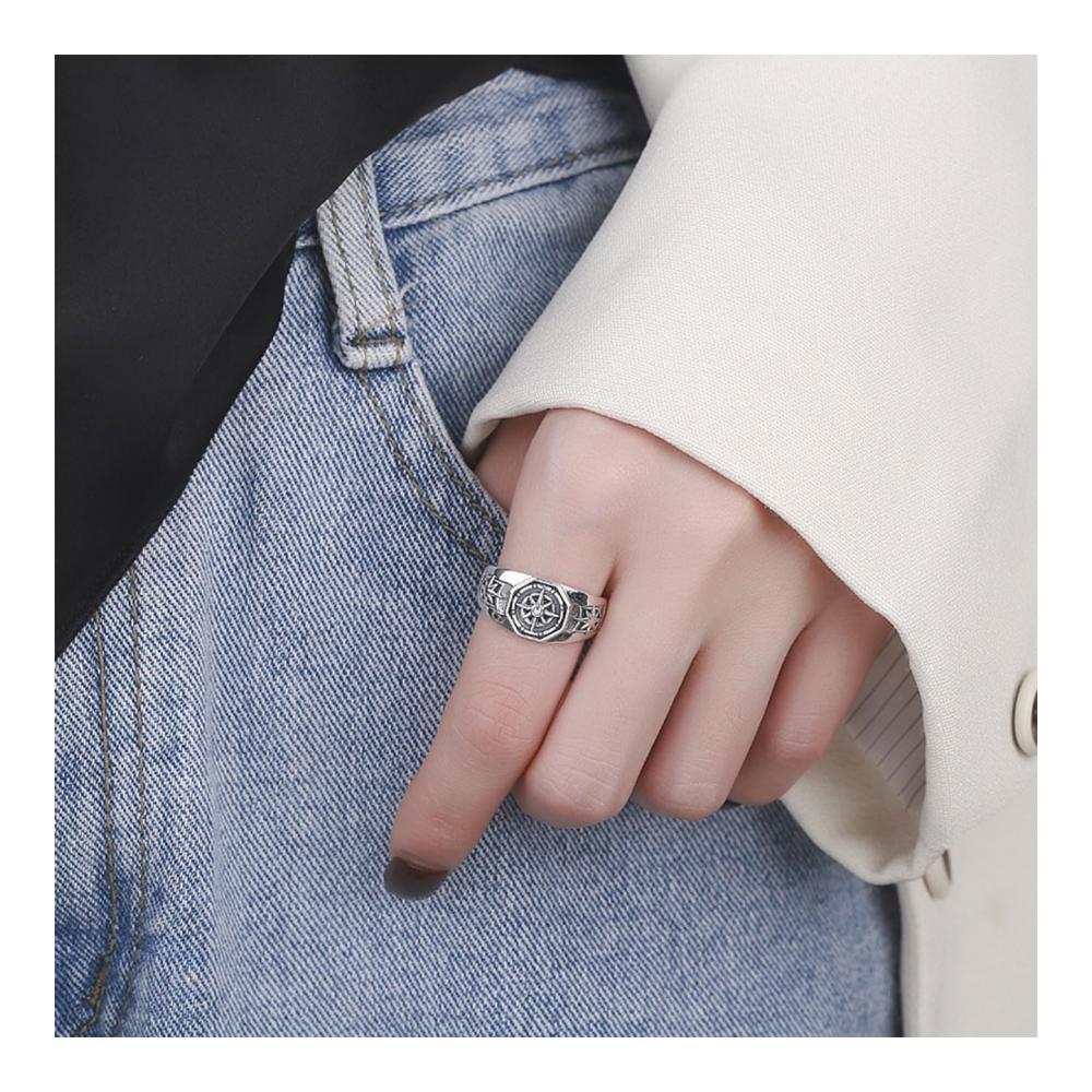 Entdecken Sie die Vielseitigkeit von Ringen Verstellbarer Silberring für Herren Fidget-Ring mit Schwarzberg-Motiv offen und anpassbar. Perfekter Vintage-Schmuck für Männer Frauen und Unisex