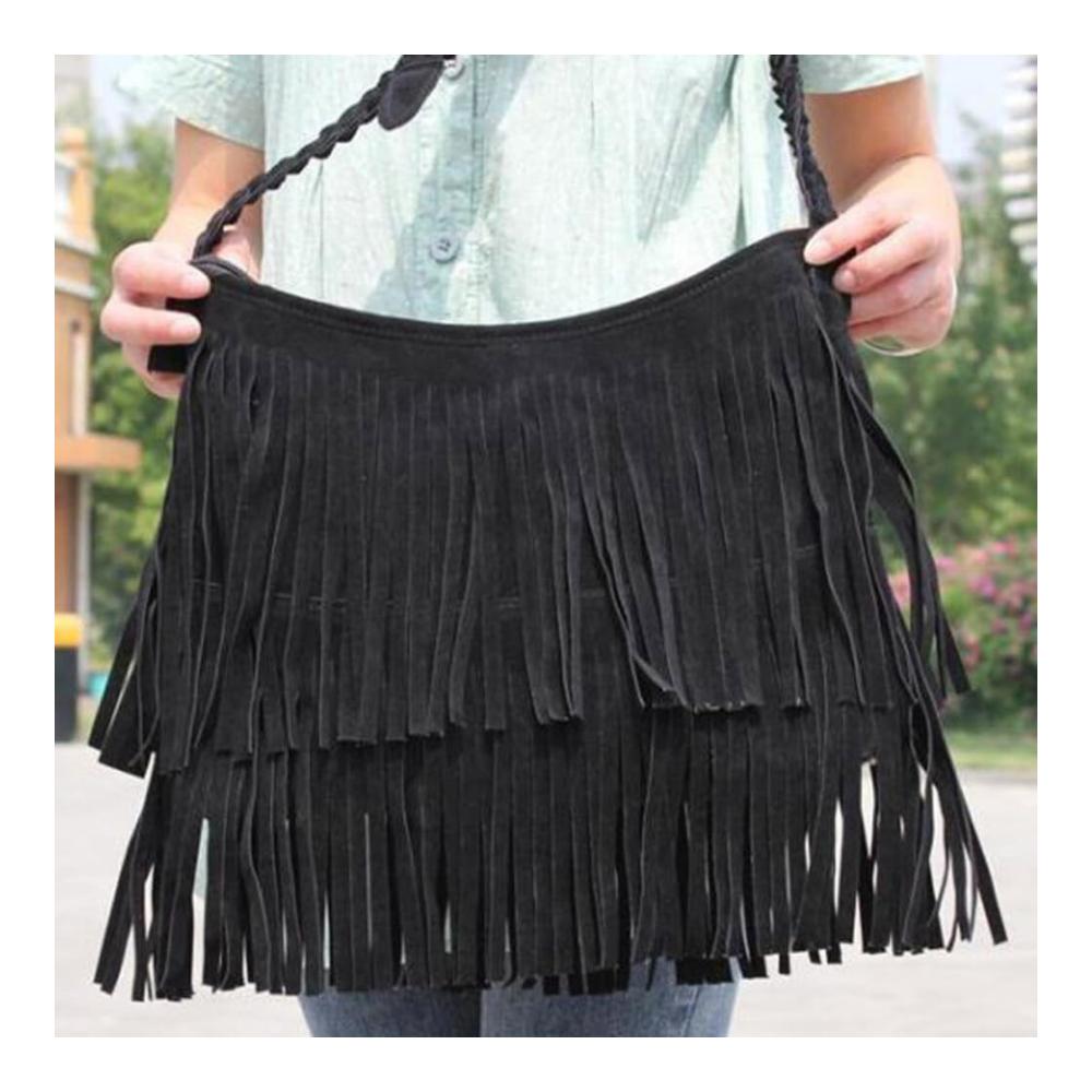 Erfrischende Vielseitigkeit Rucksackhandtaschen für Damen in elegantem Schwarz mit stilvollen Fransen. Ein Muss für den Sommer-Look