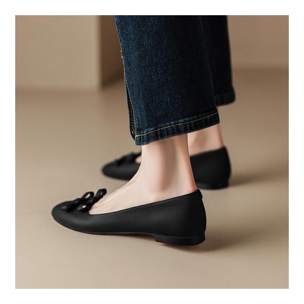 Erhalten Sie zeitlose Eleganz Echte Leder Ballerinas für Damen Komfort trifft Stil mit runder Spitze und mühelosem Hineinschlüpfen