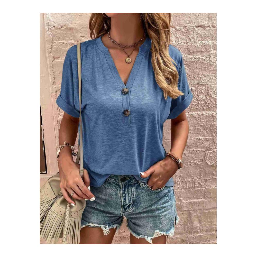 Elegante Damen T-Shirts V-Ausschnitt Kurzarm Button-Down. Sommerliche Casual Tops für stilvolle Frauen. Jetzt entdecken und modisch auftreten