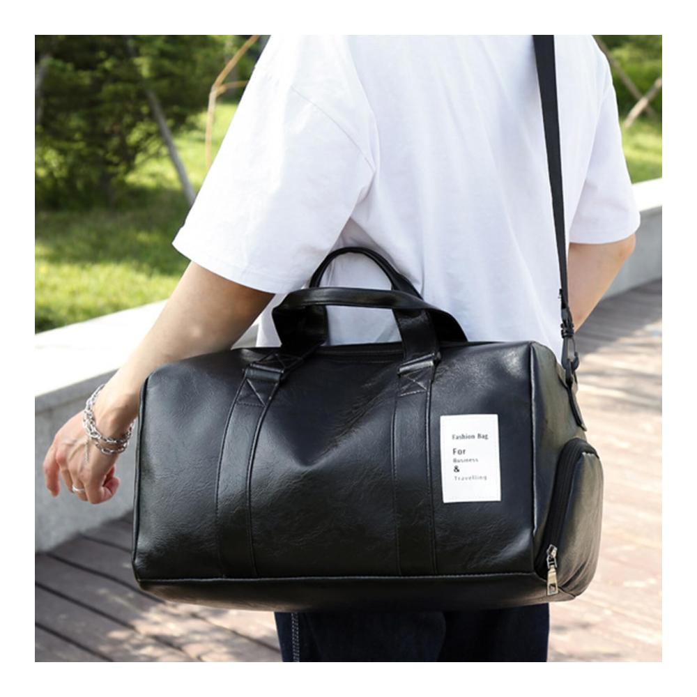 Stilvolle Premium-Reisetasche aus Leder mit separatem Schuhfach - Die perfekte Wochenendtasche für modebewusste Reisende in Schwarz