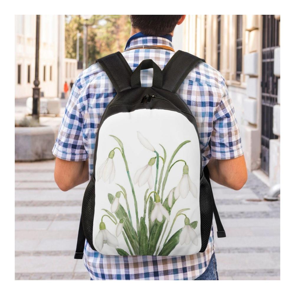 Entdecke den perfekten Begleiter für deine Abenteuer mit unserem leichten Tagesrucksack! Ideal für Schule Wandern Reisen und Camping. Unisex-Design mit weißen Schneeglöckchen-Blumen