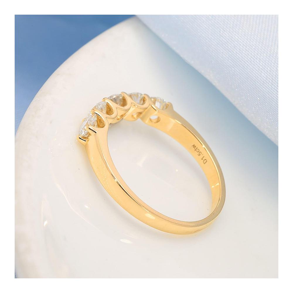 Einzigartige 18 Karat Gelbgold Trauringe mit 0.5ct Labor Diamanten - Stapelbar und stilvoll für Ihre ewige Liebe - Hochwertige Eheringe und Verlobungsring für Damen