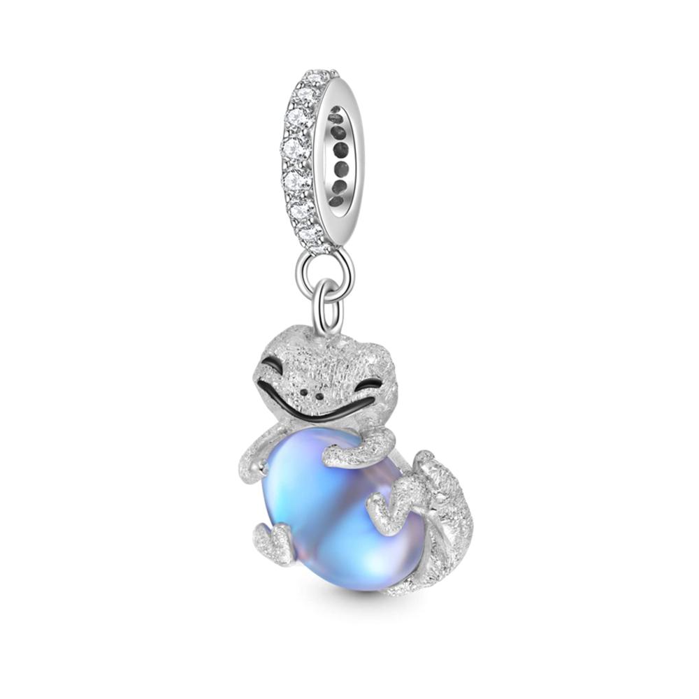 Entdecke den Zauber GNOCE Charm Perle Glückskatze mit Glocke - 925 Sterling Silber Bead Charms für einzigartige Armbänder & Halsketten. Perfektes Geschenk für stilbewusste Frauen