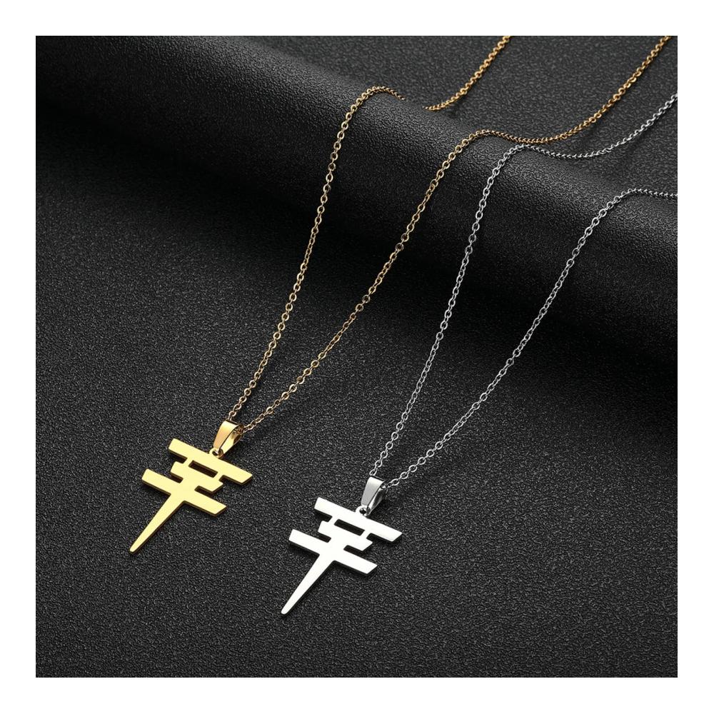 Erlebe das geometrische Statement Minimalistische Ketten mit Anhängern für jeden Anlass
